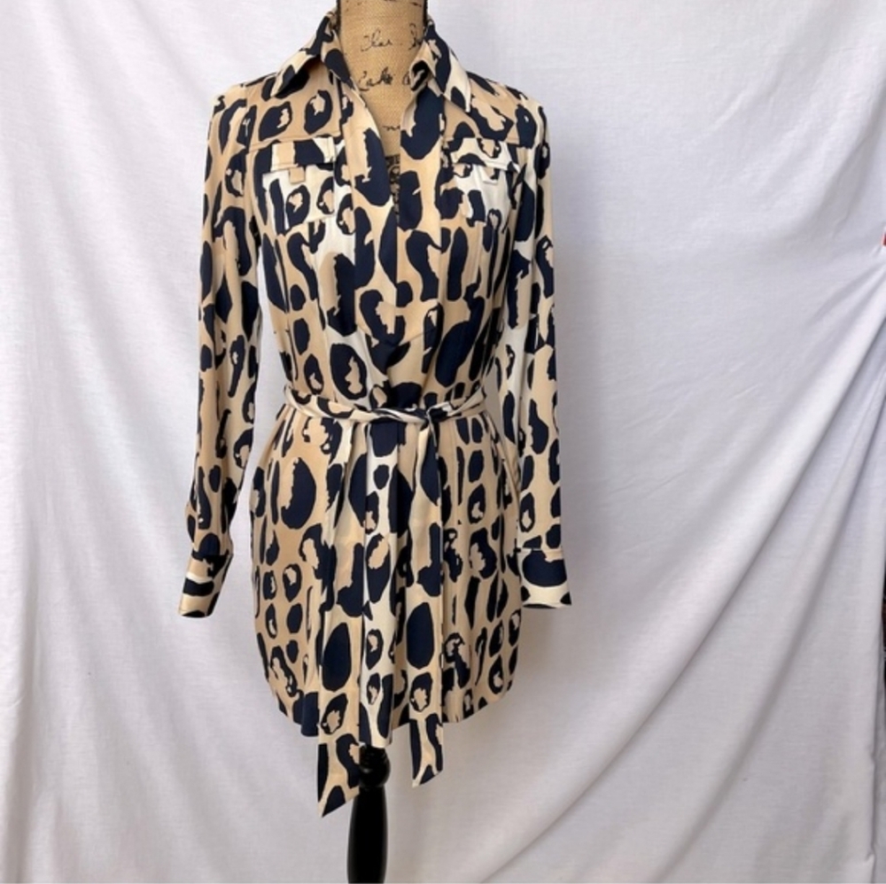 Diane Von Furstenberg Black and Tan Animal Print Blouse
